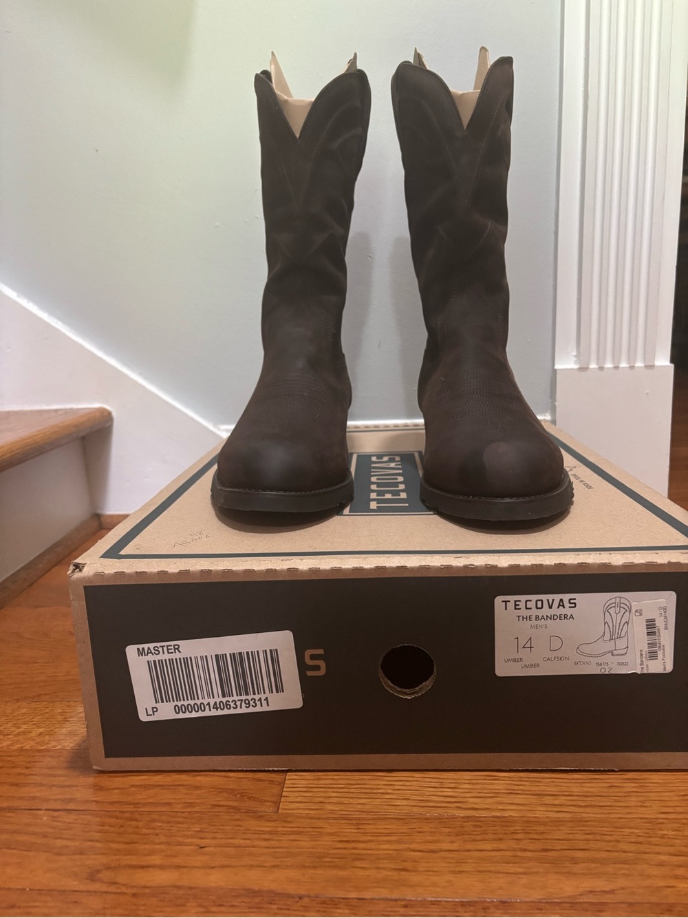 Tecovas The Bandera Men’s Calfskin
Boots - Size 14D - Excellent Condition